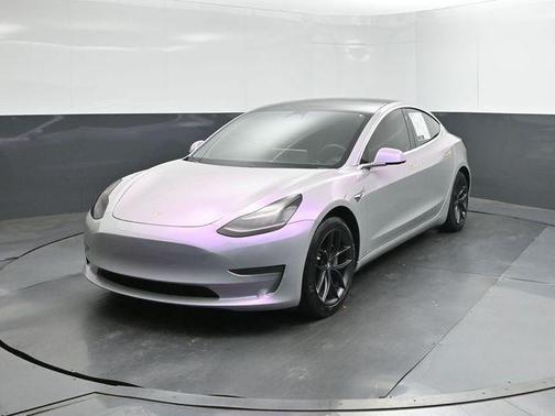 White 2020 Tesla Model 3 Standard Range Plus