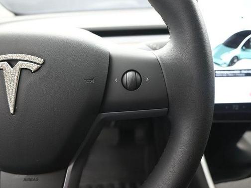 White 2020 Tesla Model 3 Standard Range Plus