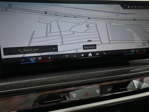 2025 BMW 740 i