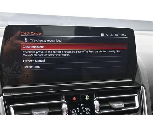 2026 BMW M850 i xDrive