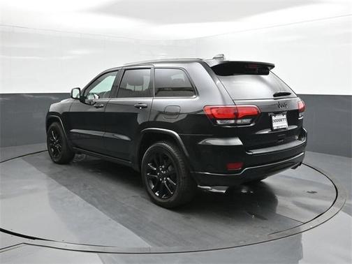 2018 Jeep Grand Cherokee Altitude