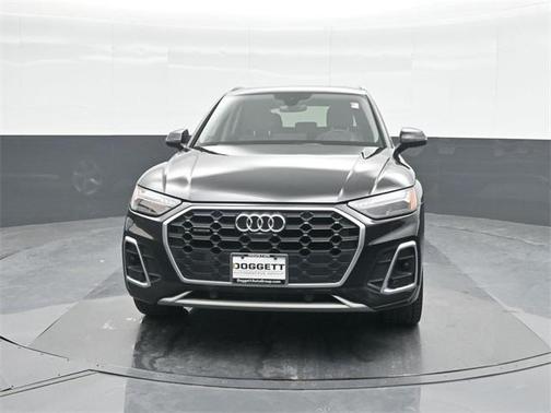 2022 Audi Q5 45 S line Prestige