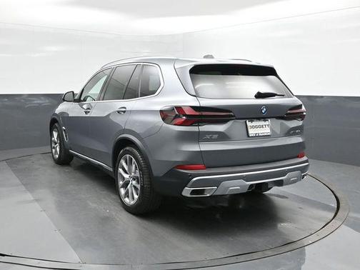 2026 BMW X5 PHEV xDrive50e