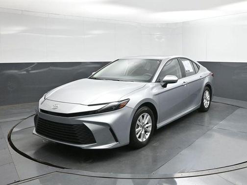 Celestial Silver Metallic 2025 Toyota Camry LE