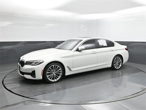 2021 BMW 530 i