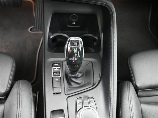 2022 BMW X2 sDrive28i