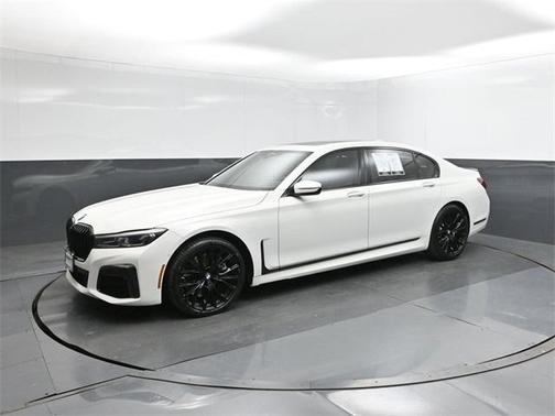 2022 BMW 750 i xDrive