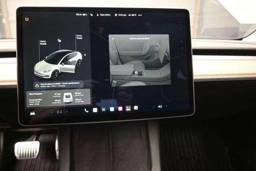 White 2021 Tesla Model 3 Standard Range Plus
