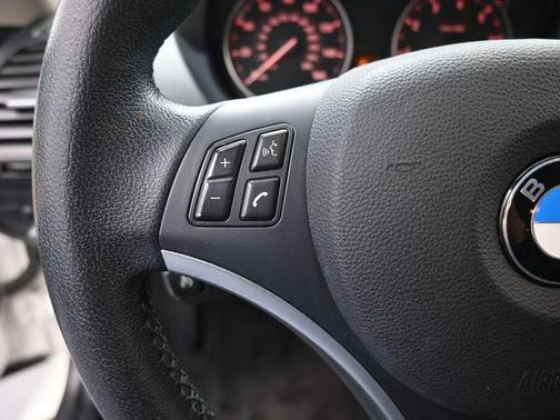 Alpine White 2012 BMW 128 i