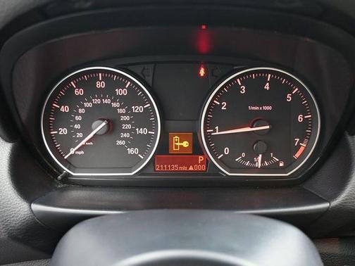 Alpine White 2012 BMW 128 i