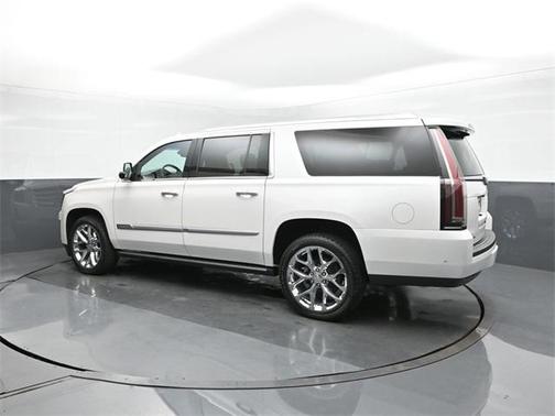 2018 Cadillac Escalade ESV Platinum