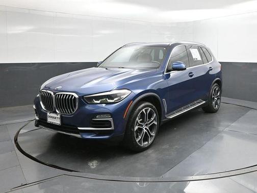 Phytonic Blue Metallic 2021 BMW X5 sDrive40i