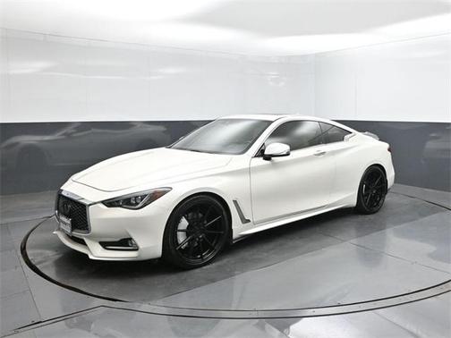 2019 INFINITI Q60 3.0t LUXE