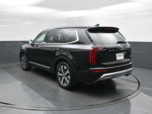 Ebony Black 2021 Kia Telluride S