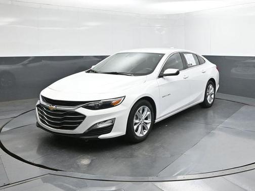 Summit White 2024 Chevrolet Malibu LT