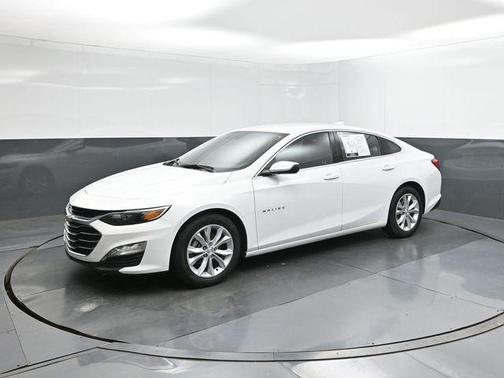 Summit White 2024 Chevrolet Malibu LT
