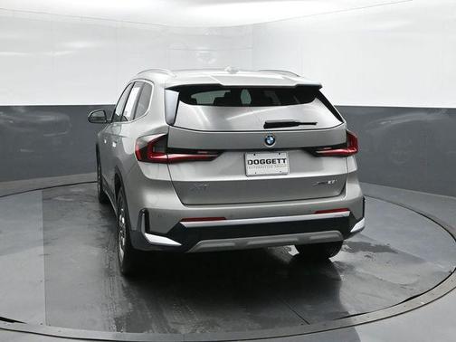Silver Metallic 2025 BMW X1 xDrive28i