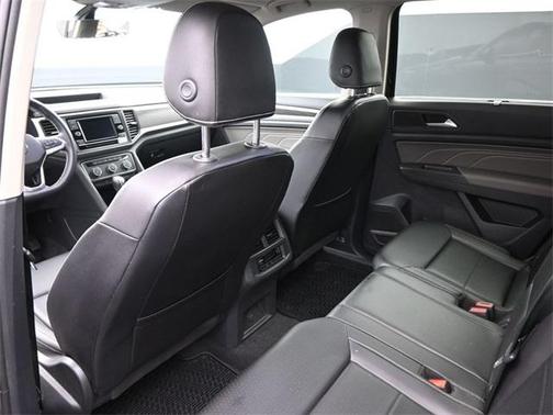 2023 Volkswagen Atlas 2.0T SE
