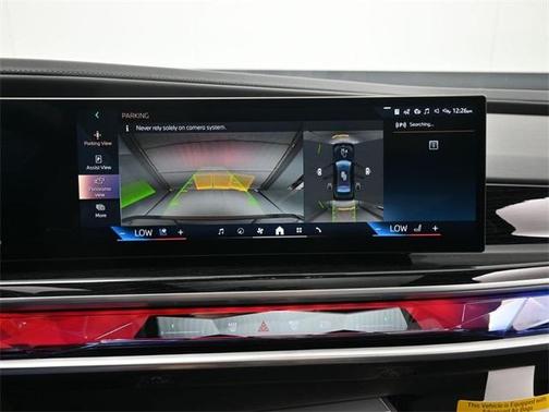 2025 BMW 750e xDrive