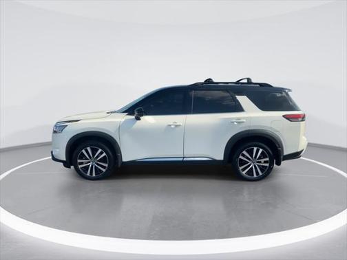 2024 Nissan Pathfinder Platinum 4WD