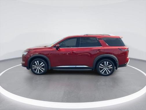 2023 Nissan Pathfinder Platinum 4WD