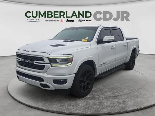 Bright White Clearcoat 2022 RAM 1500 Laramie