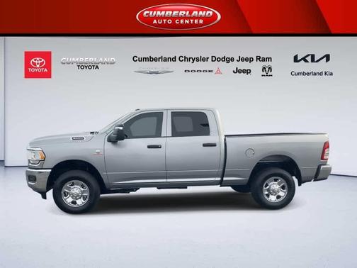 2024 RAM 3500 Tradesman Crew Cab 4x4 6'4' Box