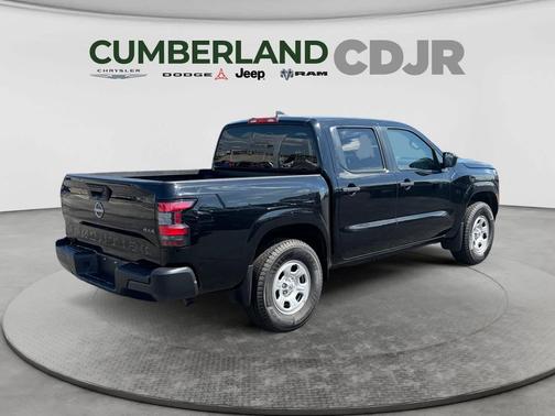 Super Black 2023 Nissan Frontier S