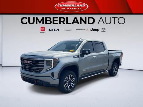 Sterling Metallic 2024 GMC Sierra 1500 AT4