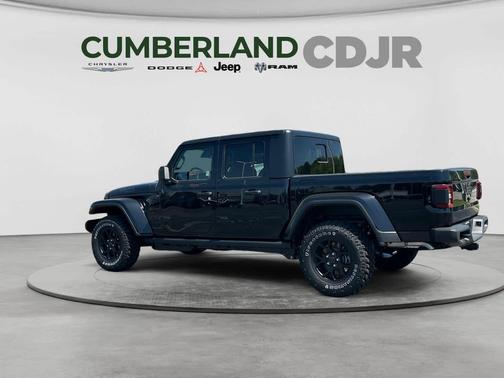 Black Clearcoat 2026 Jeep Gladiator Willys 4x4