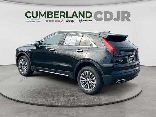 Stellar Black Metallic 2024 Cadillac XT4 Premium Luxury