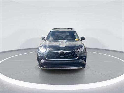 2024 Toyota Highlander Platinum