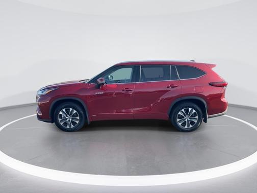 2020 Toyota Highlander Hybrid XLE