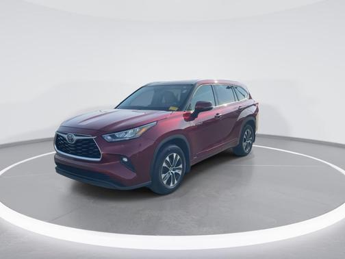 2020 Toyota Highlander Hybrid XLE