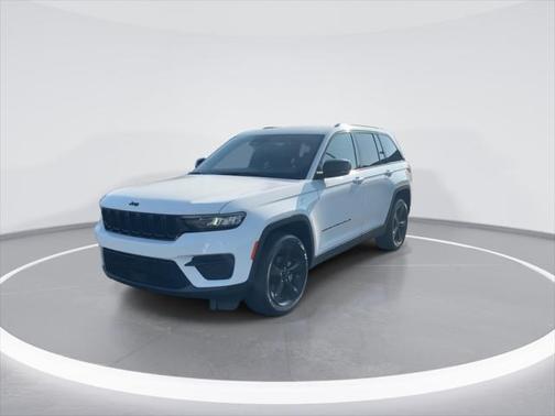 2024 Jeep Grand Cherokee Altitude