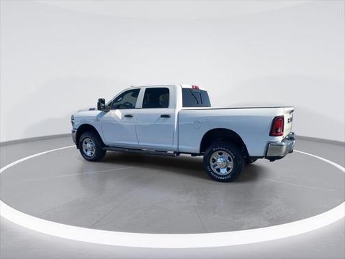 2025 RAM 2500 Tradesman Crew Cab 4x4 6'4' Box