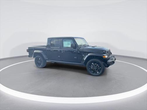 2025 Jeep Gladiator Nighthawk