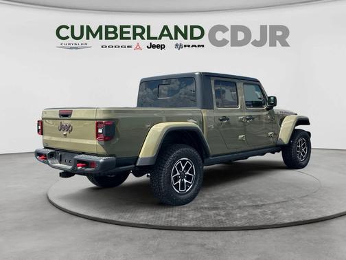 41 2025 Jeep Gladiator Rubicon
