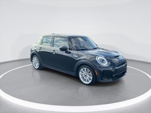2024 MINI Hardtop Cooper S