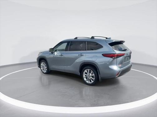 2021 Toyota Highlander Hybrid Limited