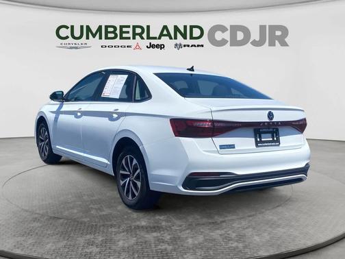 Pure White 2025 Volkswagen Jetta 1.5T S