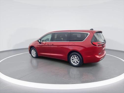 2025 Chrysler Pacifica L
