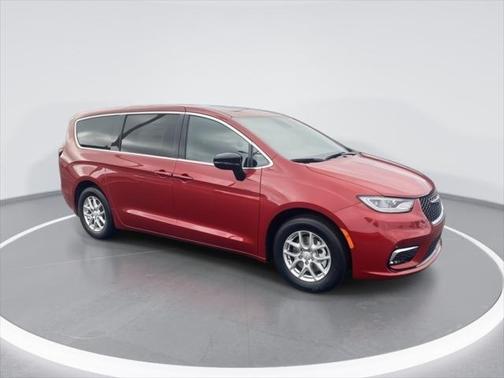 2025 Chrysler Pacifica L
