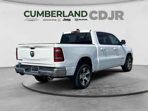 Bright White Clearcoat 2024 RAM 1500 Laramie