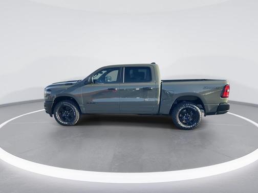 2026 RAM 1500 Warlock Crew Cab 4x4 5'7' Box