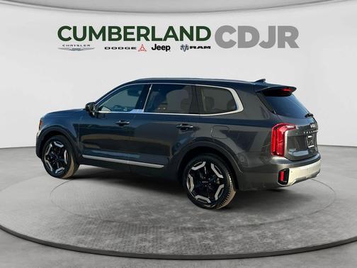 Gravity Gray 2024 Kia Telluride S