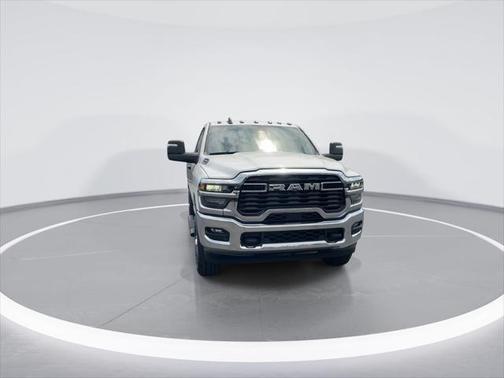 2025 RAM 2500 Tradesman Regular Cab 4x4 8' Box