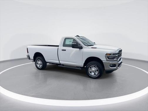 2025 RAM 2500 Tradesman Regular Cab 4x4 8' Box