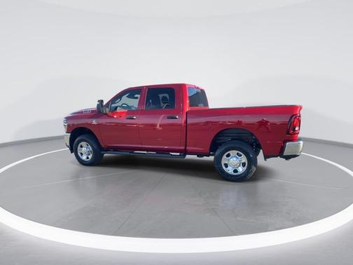 2026 RAM 2500 Tradesman Crew Cab 4x4 6'4' Box