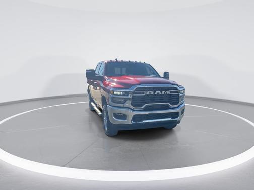 2026 RAM 2500 Tradesman Crew Cab 4x4 6'4' Box